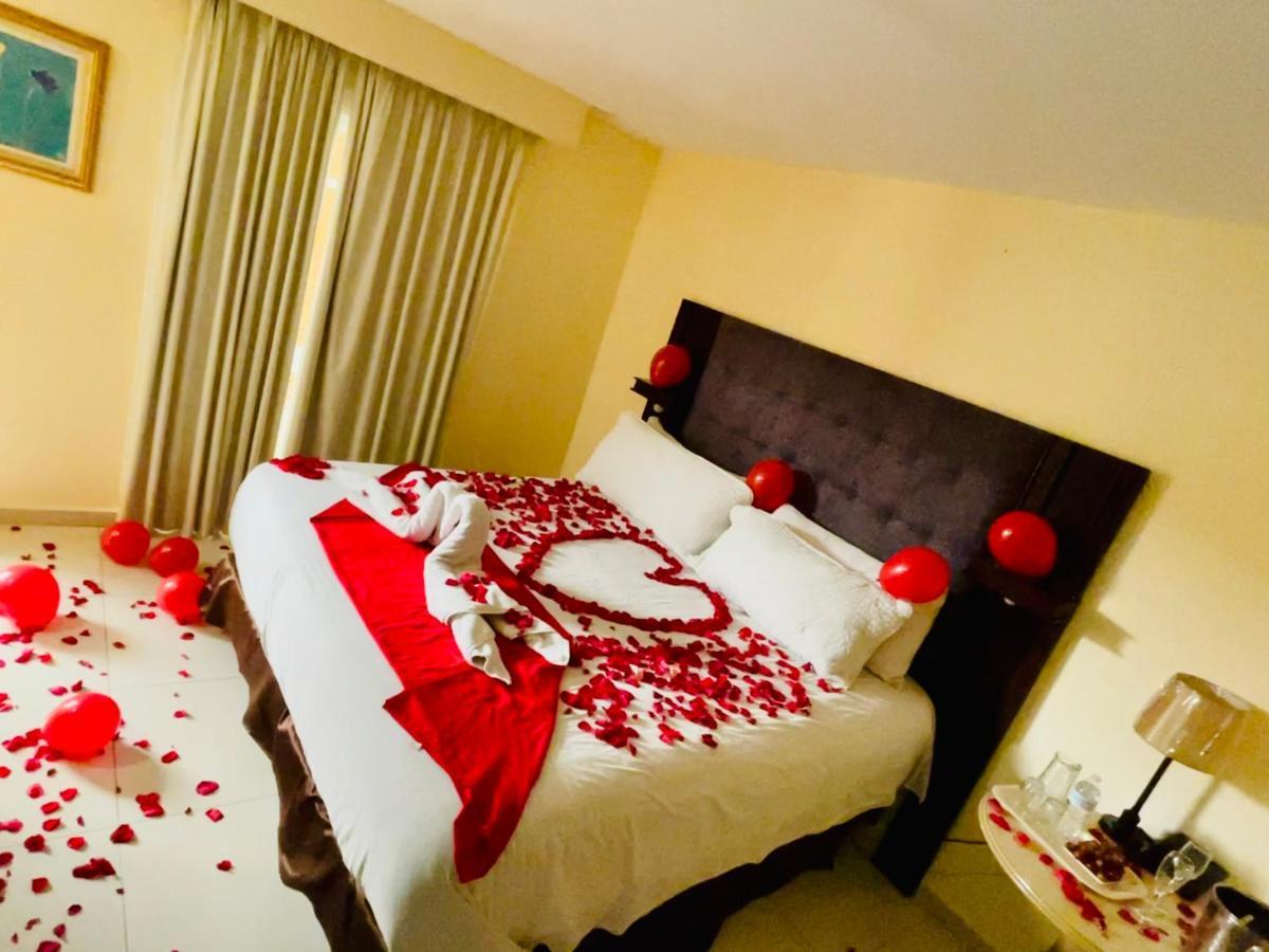 סן פדרו סולה Hotel Martell מראה חיצוני תמונה