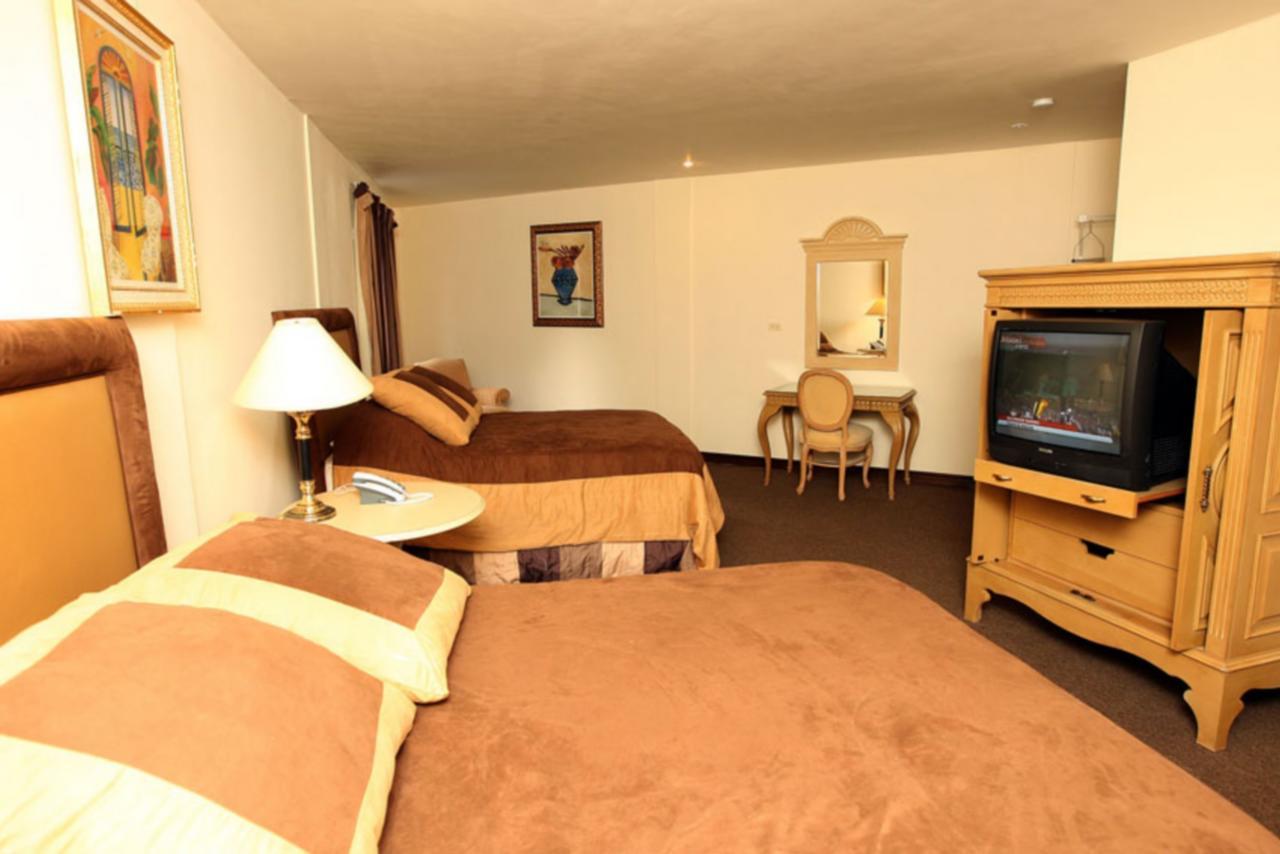 סן פדרו סולה Hotel Martell מראה חיצוני תמונה