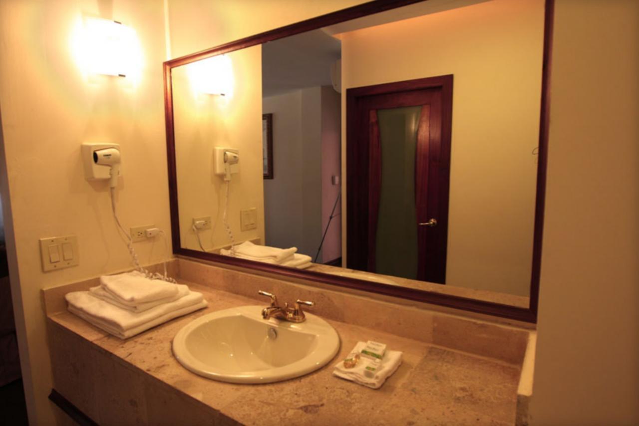 סן פדרו סולה Hotel Martell מראה חיצוני תמונה