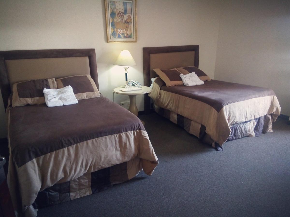 סן פדרו סולה Hotel Martell מראה חיצוני תמונה