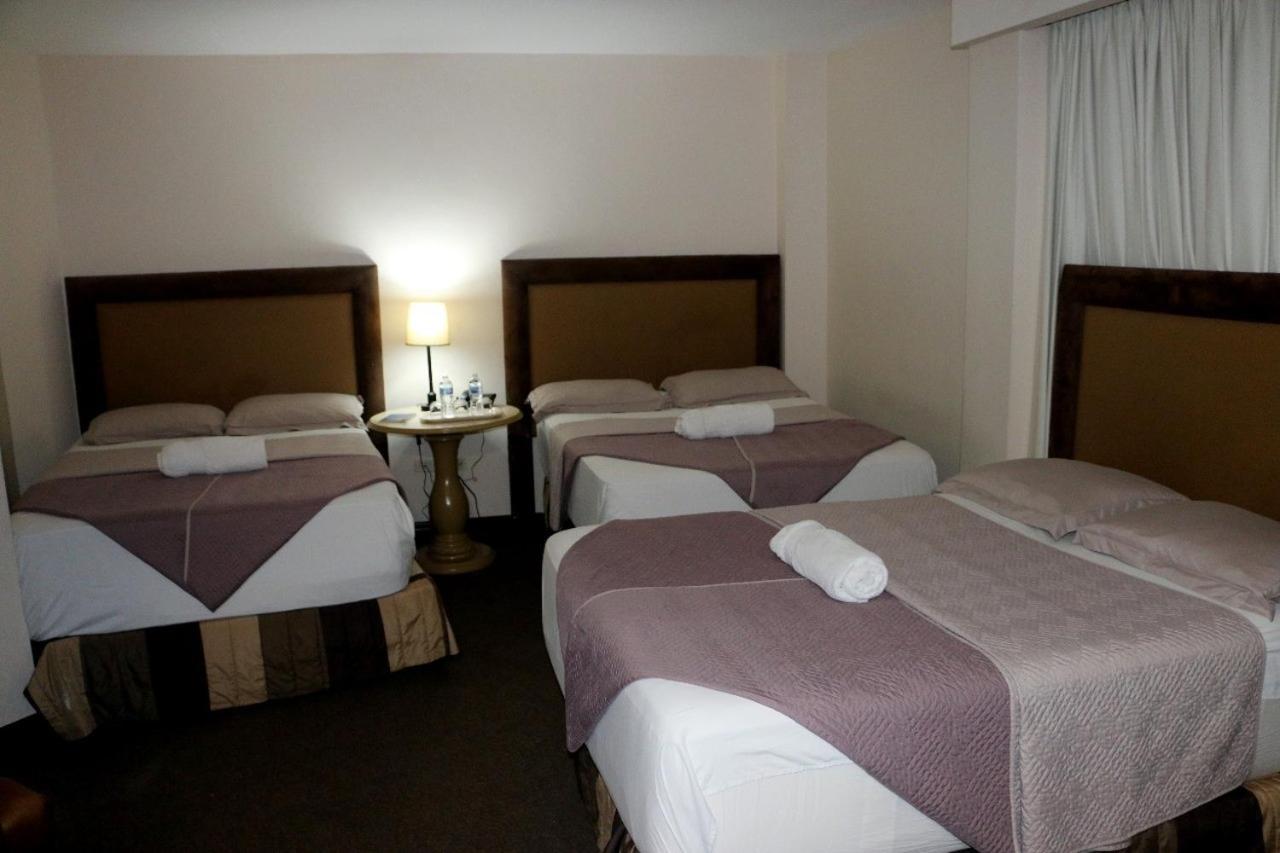 סן פדרו סולה Hotel Martell מראה חיצוני תמונה
